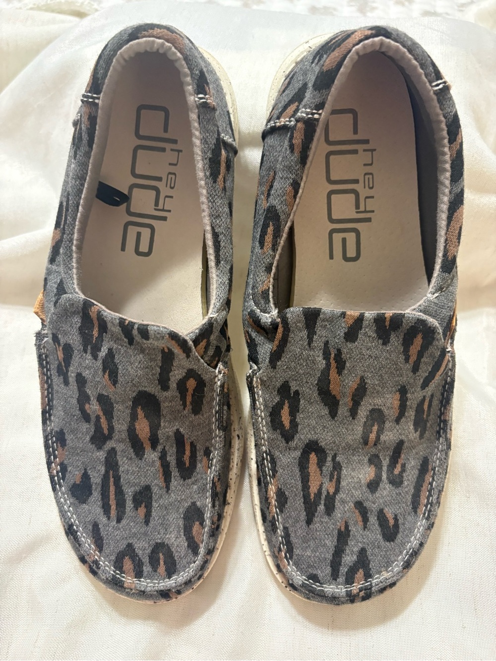 Hey Dude Wendy Leopard Print Shoes Womens Size 7 Gray Slip On Loafers